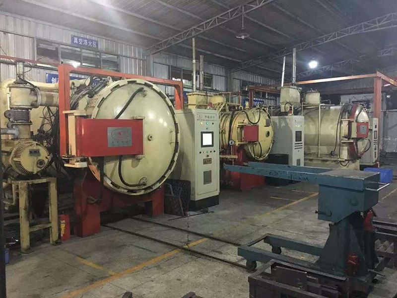 真空淬火区6